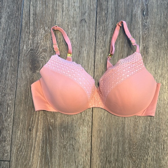 Victoria's Secret Other - Victoria’s Secret bra 36C